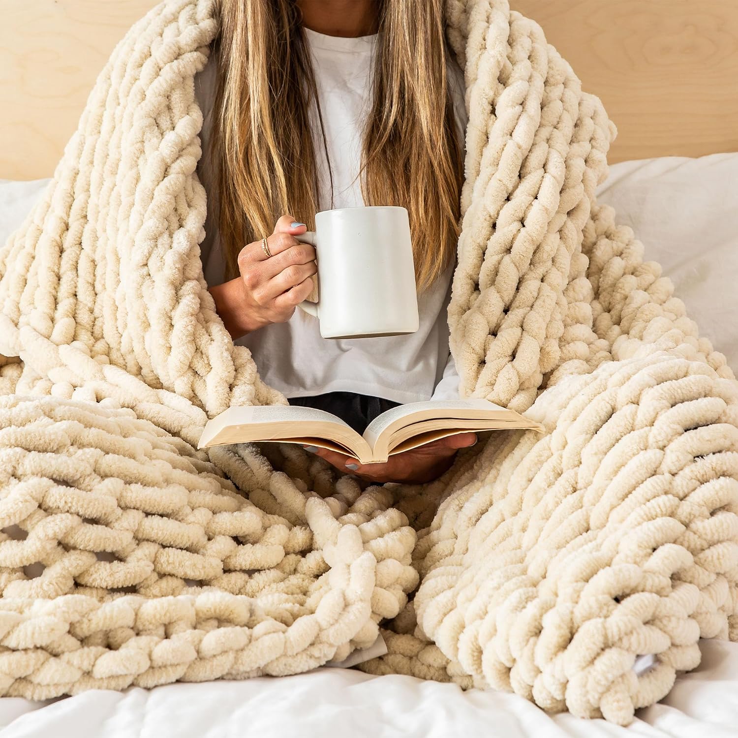 SAMIAH LUXE Chunky Knit Throw Blanket 50x60 in, 6 lb Buttercream Cream