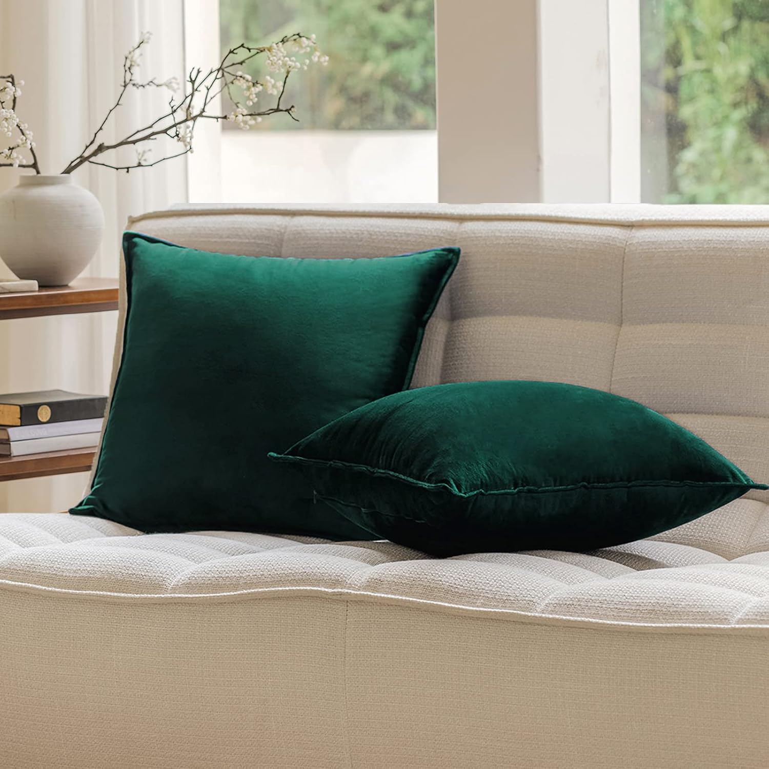 JIAHANNHA Green Velvet Throw Pillow Covers, 18 x 18, 2 Pack