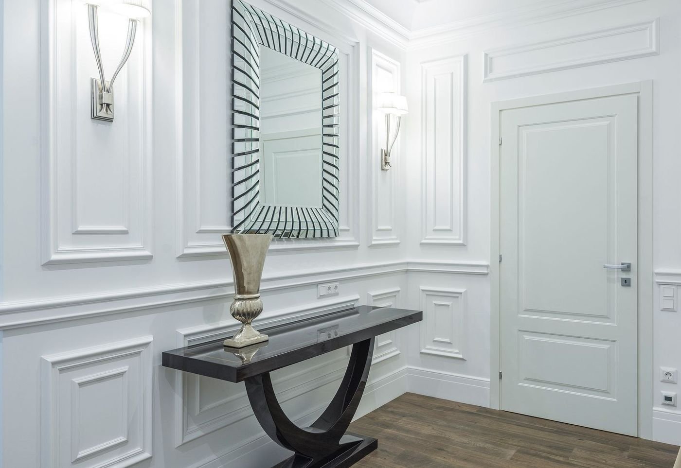 Beautifully styled foyer with elegant finishing touches