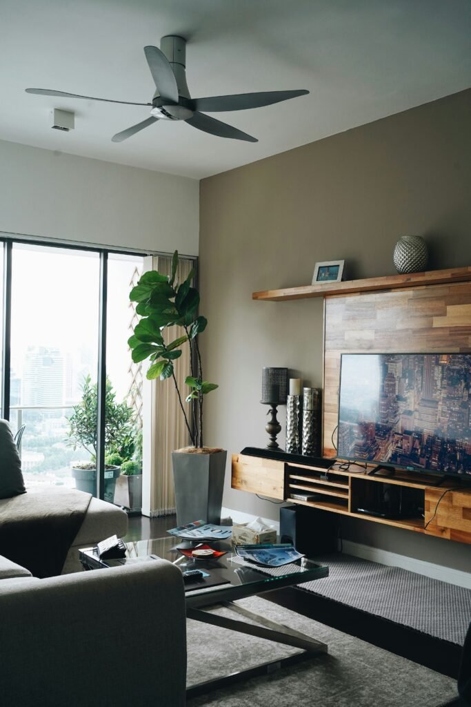 Budget furniture with the right tapered-leg silhouette